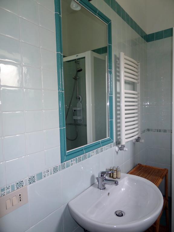 B&B Villa Fantasia Gaeta Bilik gambar