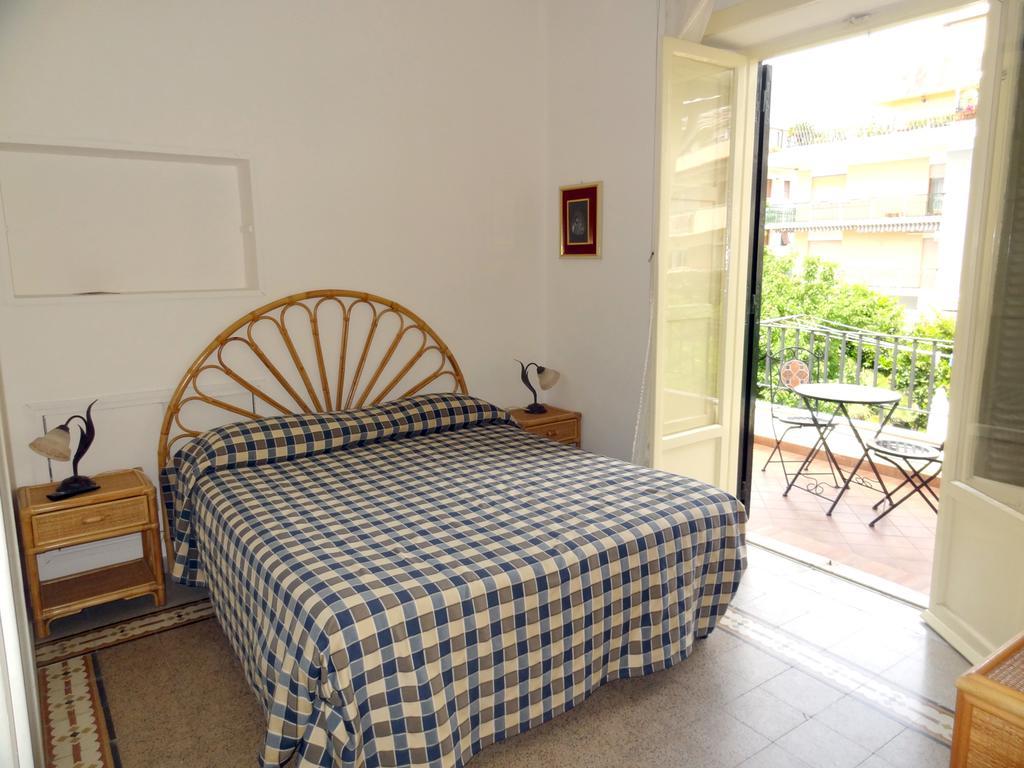 B&B Villa Fantasia Gaeta Bilik gambar